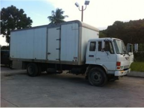 1990 HINO 24` LIFTER PUERTA TRASERA NUEVA